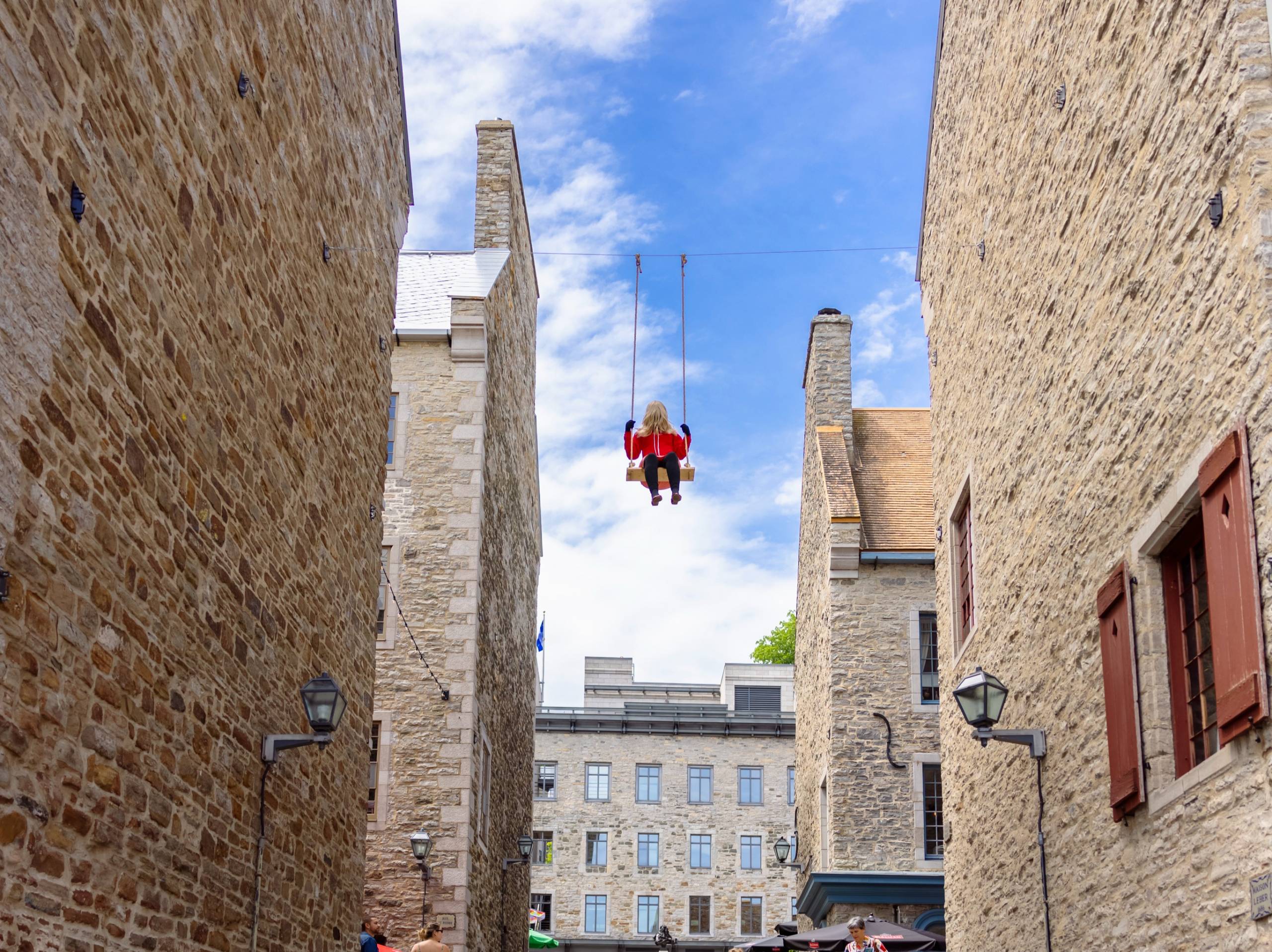 « Ça arrive parfois » – Mark Jenkins, auteur de l’œuvre retirée du parc St.Mark