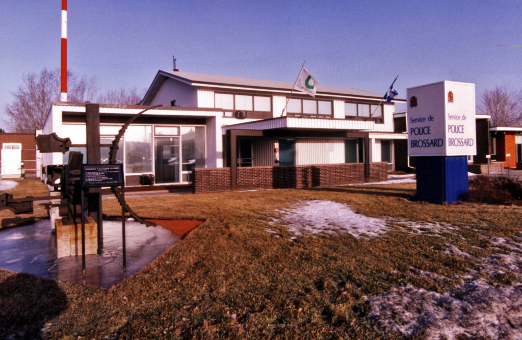 Poste de police à Brossard : près de 10 M$ pour acquérir l’ensemble du site du boul. Milan