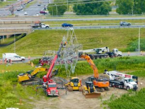 Pylône affaissé : Hydro-Québec à l’œuvre