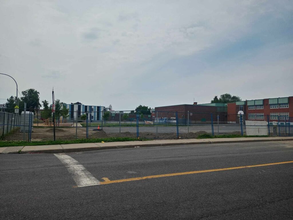 Un embellissement de 1,2 M$ pour la cour de l’école Hubert-Perron