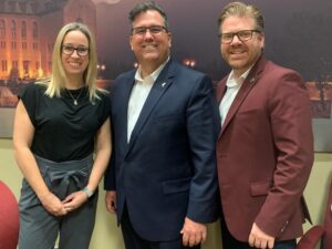 Donner au suivant… sa machine à coudre