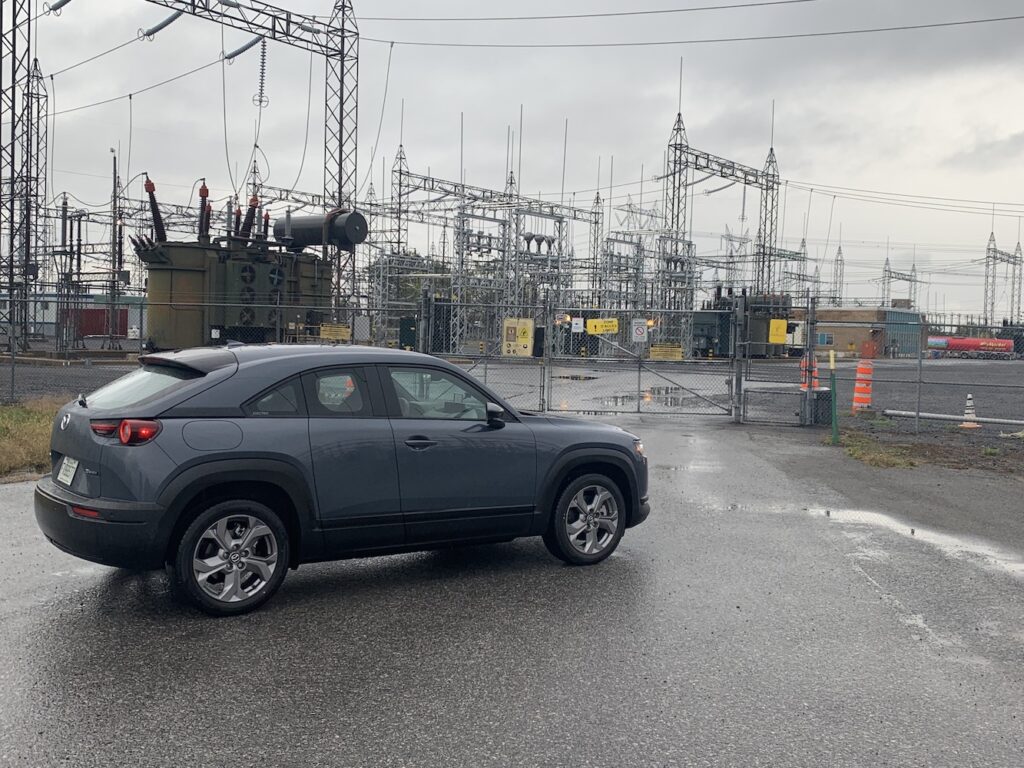 Mazda adopte la borne de recharge NACS de Tesla