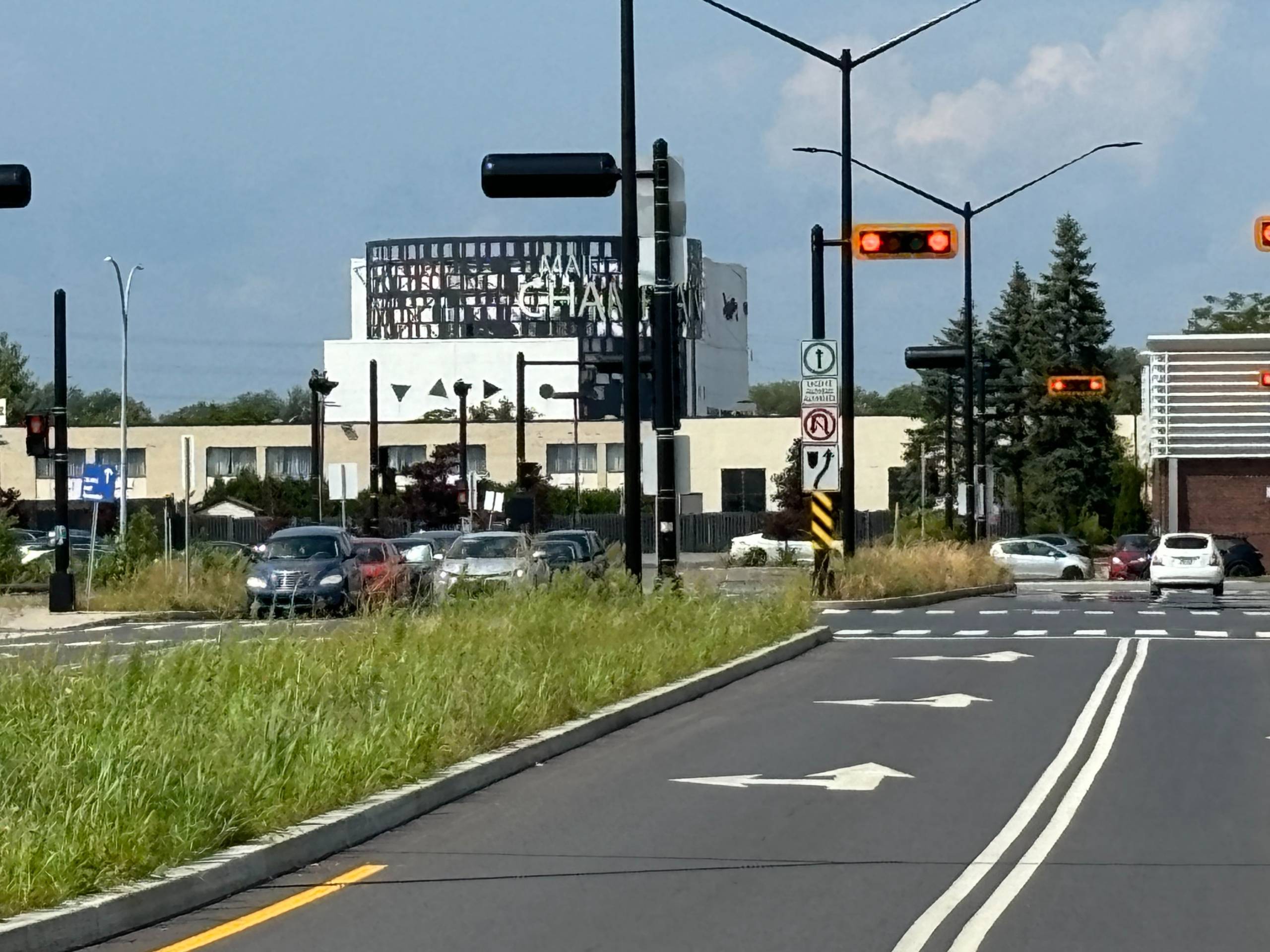 Station Panama du REM : des infrastructures pour piétons bientôt ajoutées