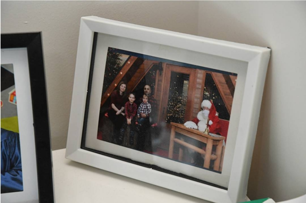 Triple meurtre à Brossard : des blessures de défense aux mains