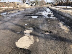 Longueuil : c’est le retour de la saison des nids-de-poule !