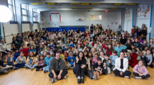 École primaire Félix-Leclerc: 10 pianos tout neufs 