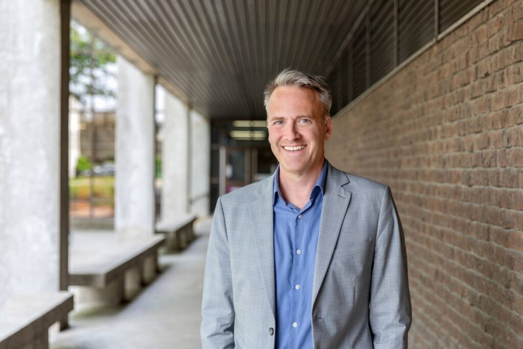 L’ancien DG d’Édouard-Montpetit se lance en politique municipale