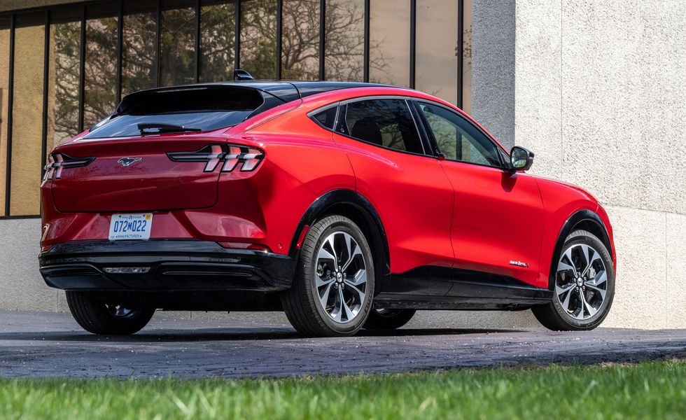 Ford perd plus d’un milliard de dollars sur les véhicules électriques au premier trimestre