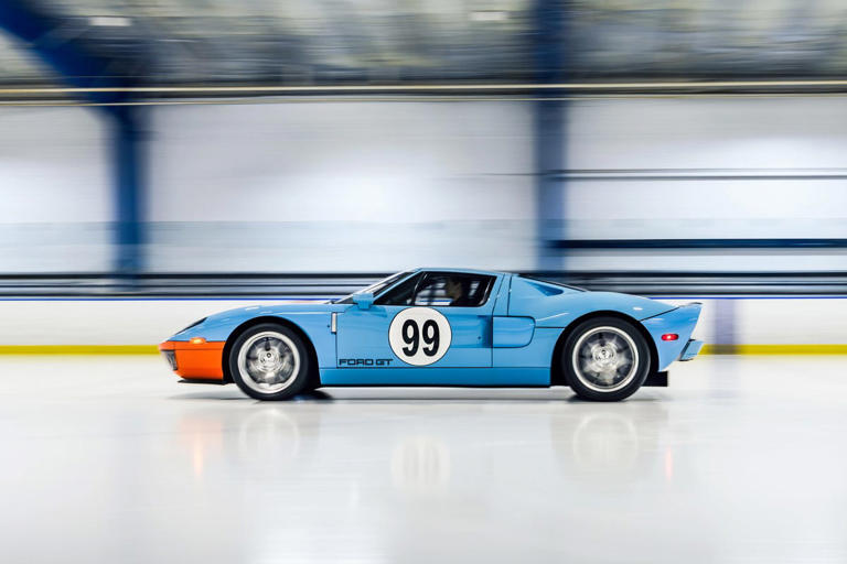 La Ford GT 2006 de Wayne Gretzky mise aux enchères sur Bring a Trailer