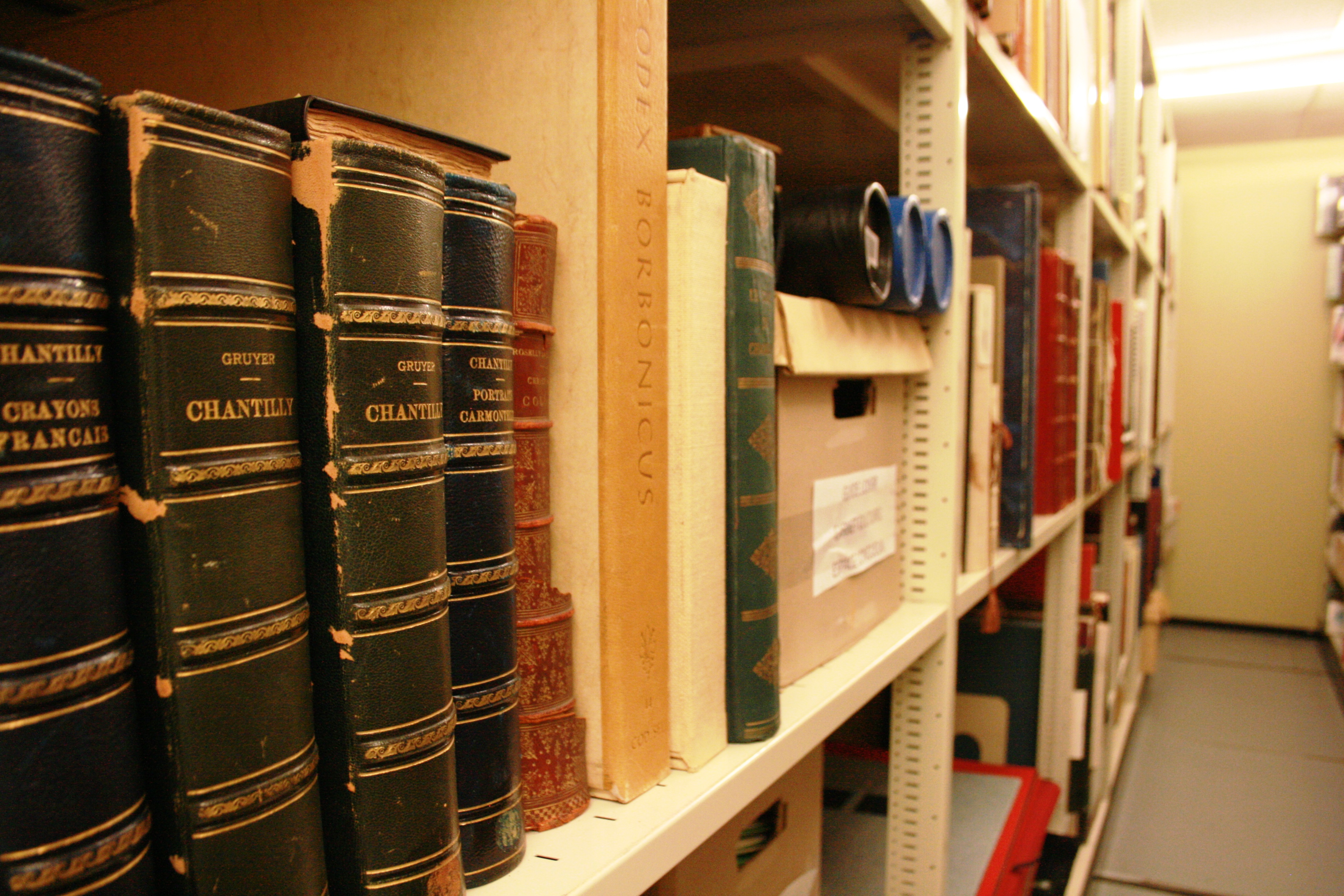 Les trésors cachés de la bibliothèque Claude-Henri-Grignon