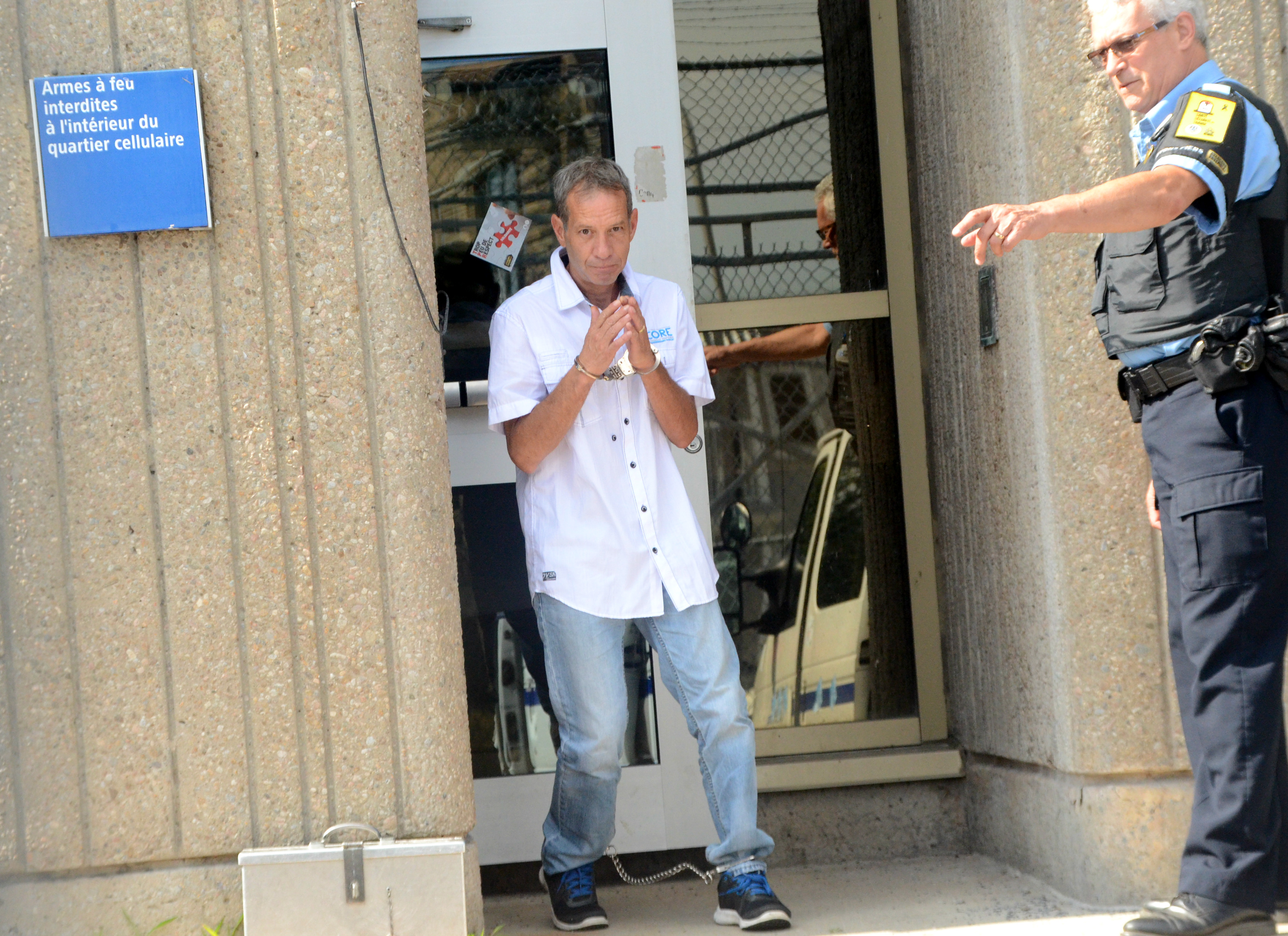 Viol en 1993: Ménard reste détenu en attendant son procès