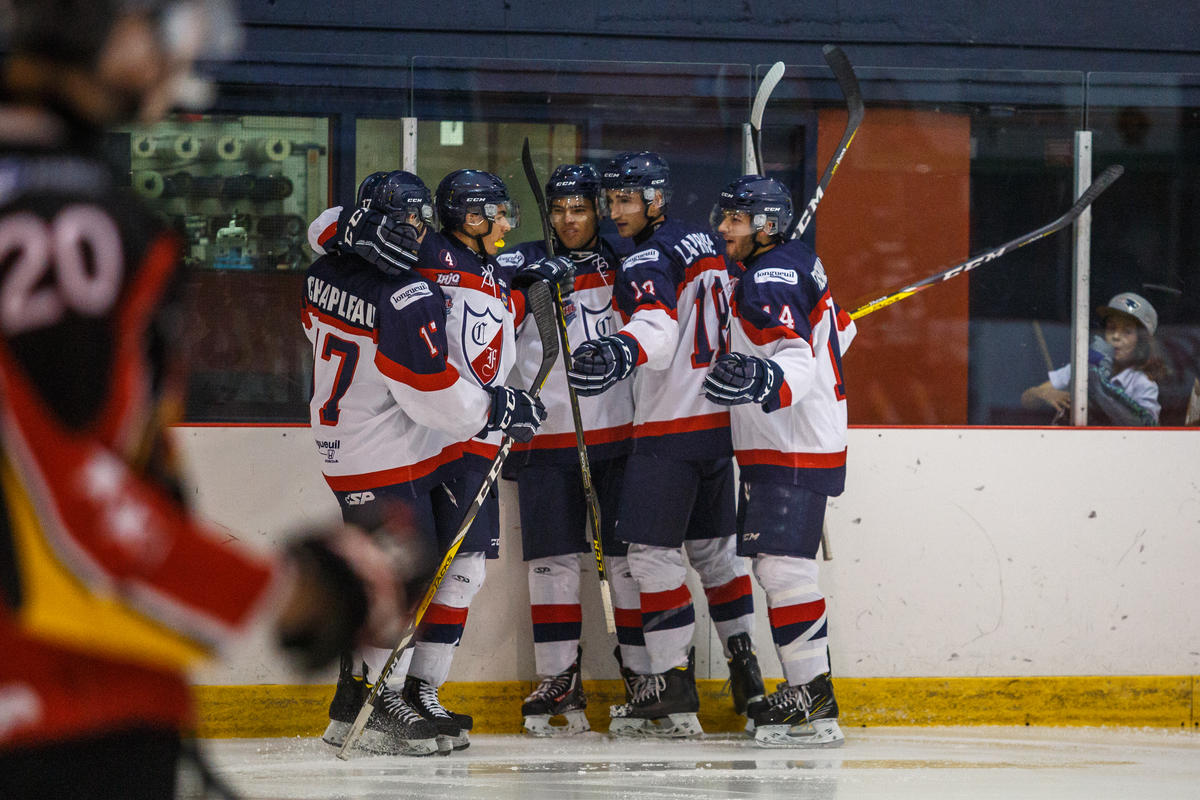 Une 3e victoire pour Longueuil
