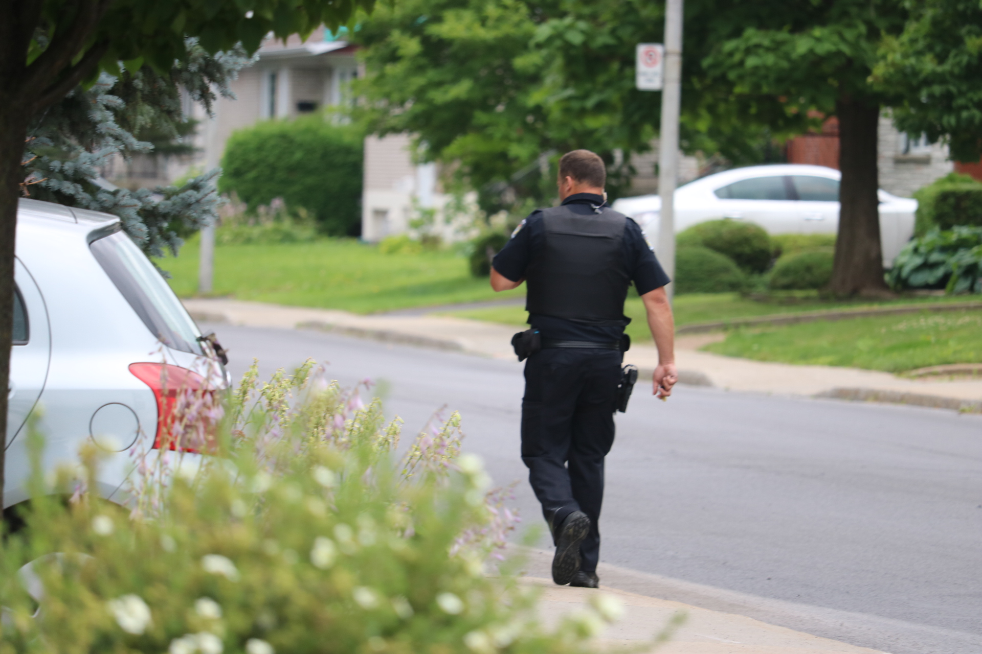 Altercation et poursuite policière à Longueuil