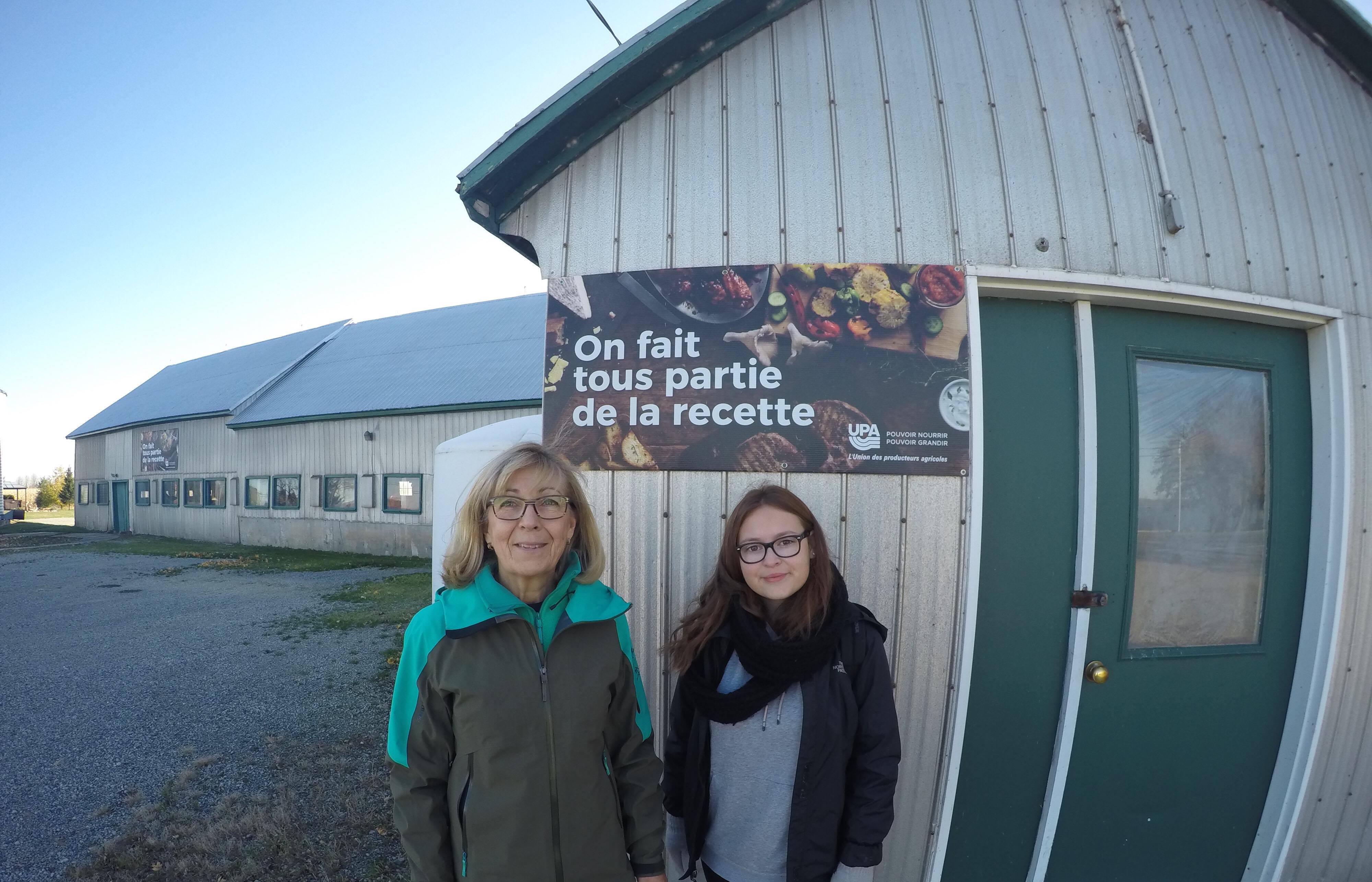 Une étudiante pose des questions: le bonheur est-il dans le pré?