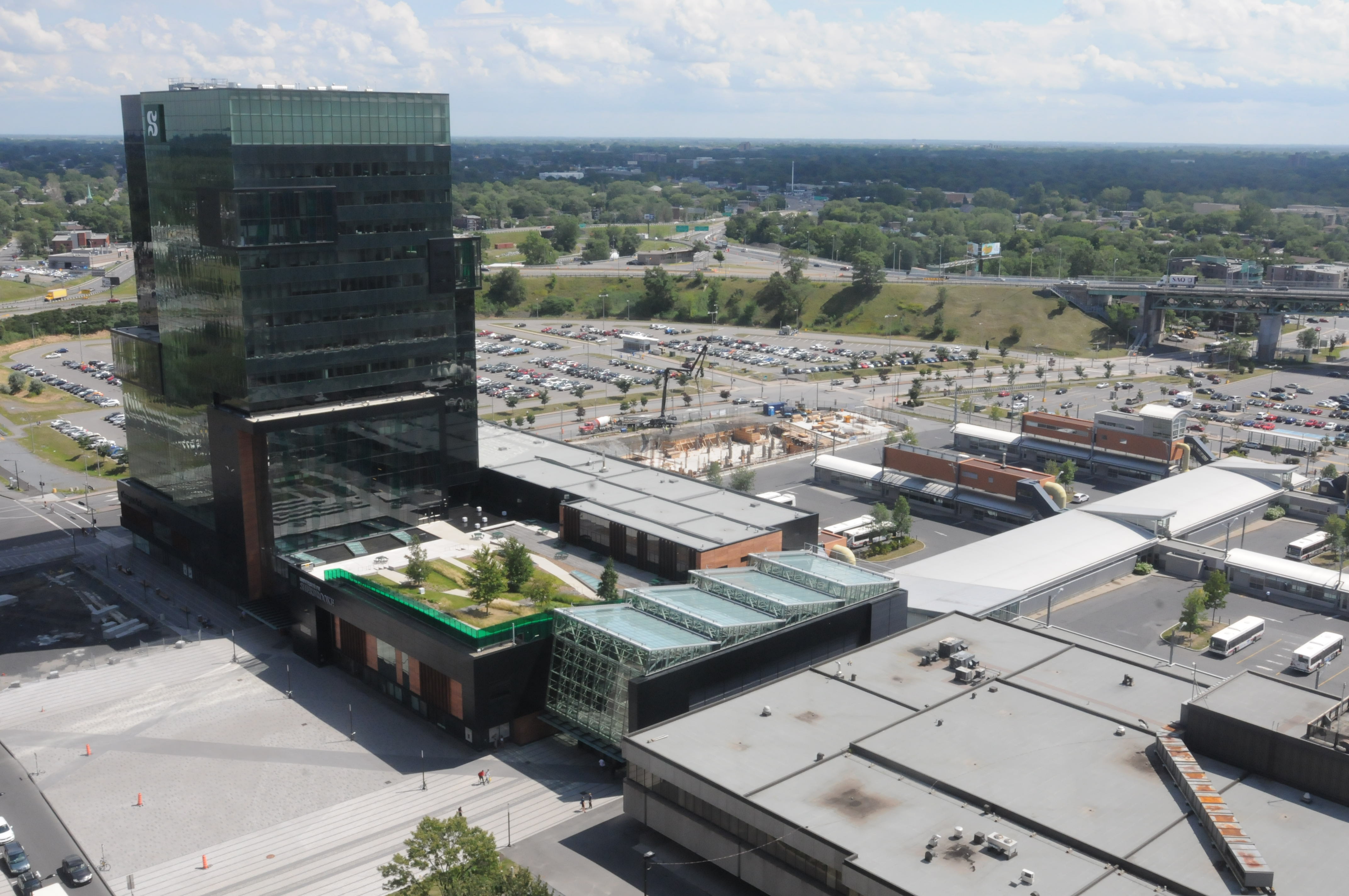 Devimco Immobilier élaborera un projet TOD au-dessus de la station de métro de Longueuil