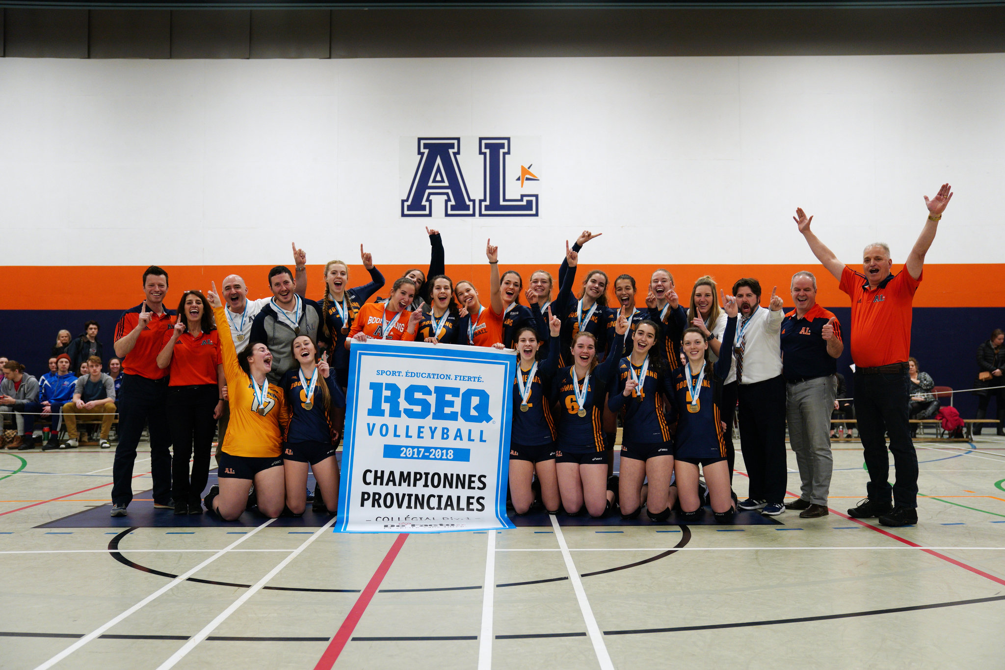 Trois athlètes de la région remportent l’or au provincial de volleyball