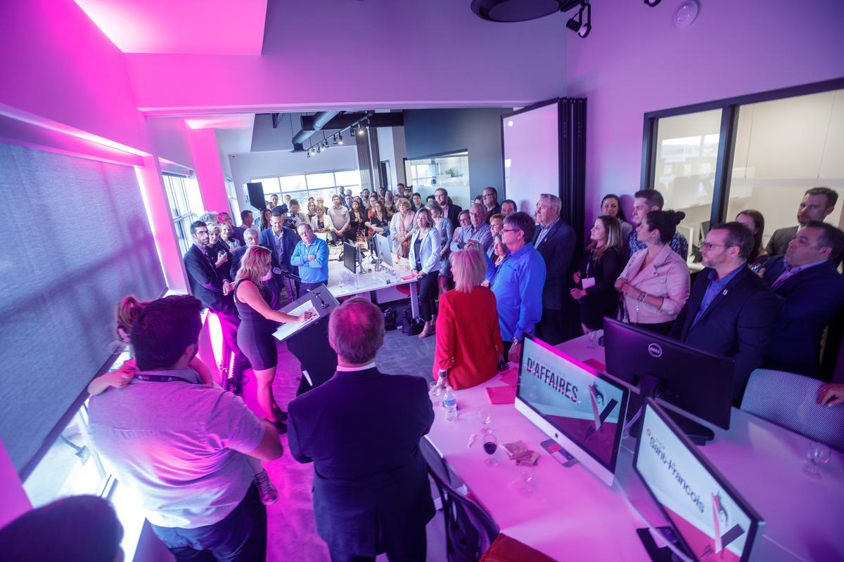 Gravité Média établit son siège social au centre de son domaine