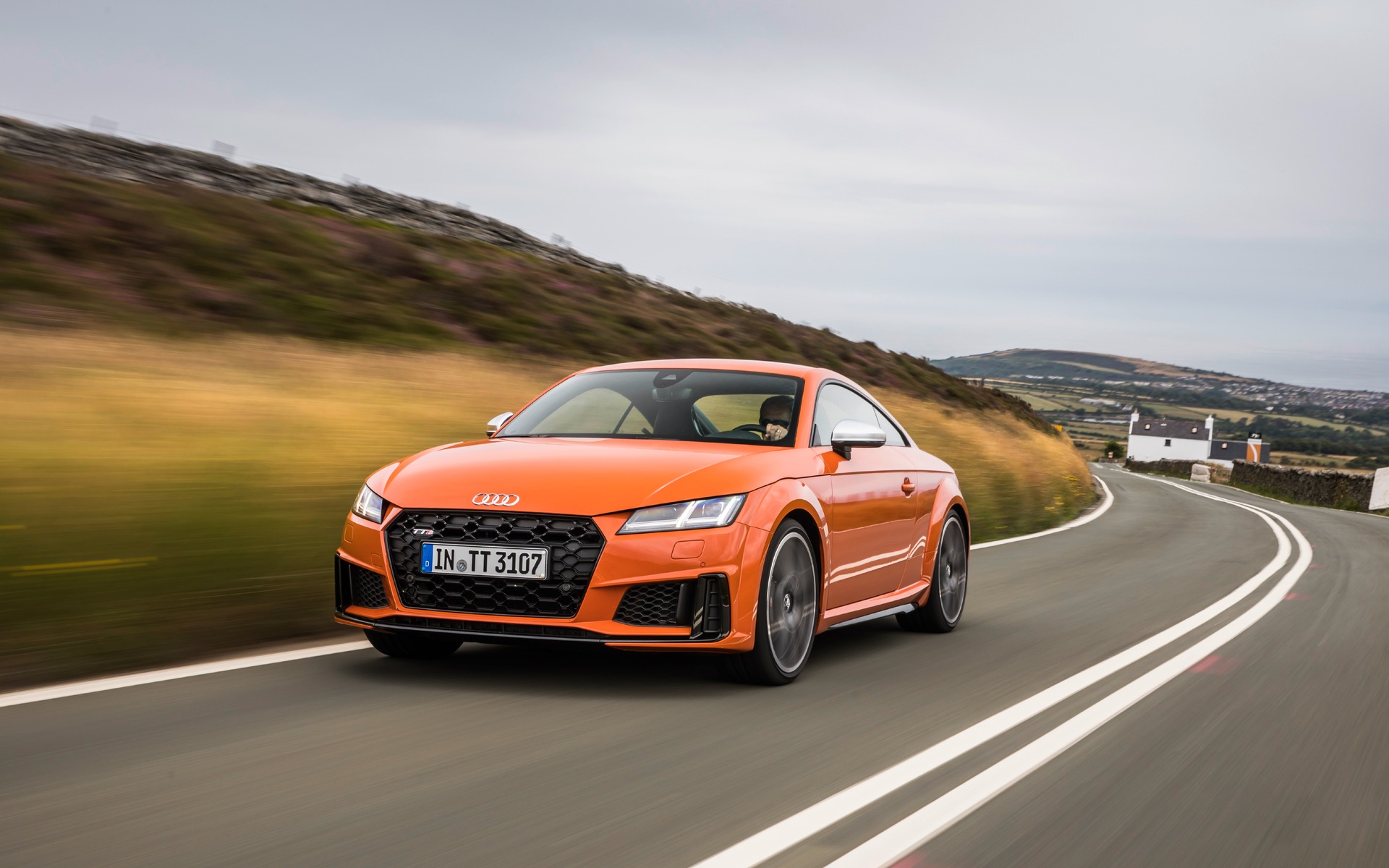 Audi TTS Coupé 2019 : à fond sur le circuit du TT de l’île de Man