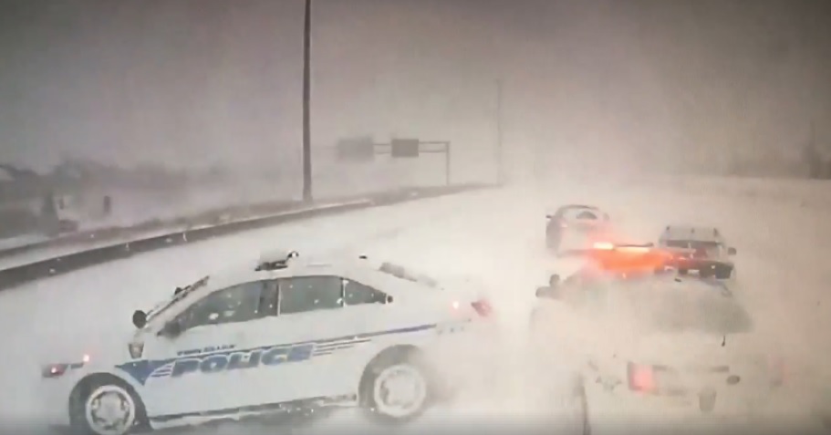 Carambolage impliquant deux autopatrouilles: le remorqueur impliqué témoigne et publie une vidéo