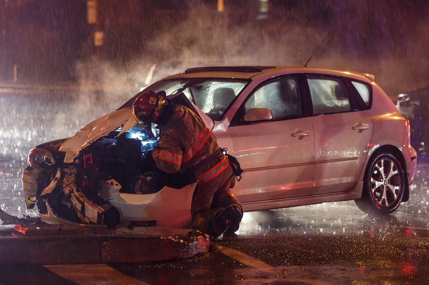 Deux voitures entrent en collision sur le boul. Grande-Allée