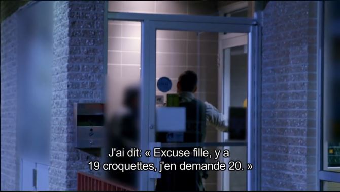 Une femme en crise provoque une bagarre… pour des croquettes