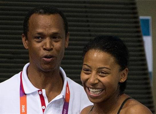 Des honneurs pour César Henderson