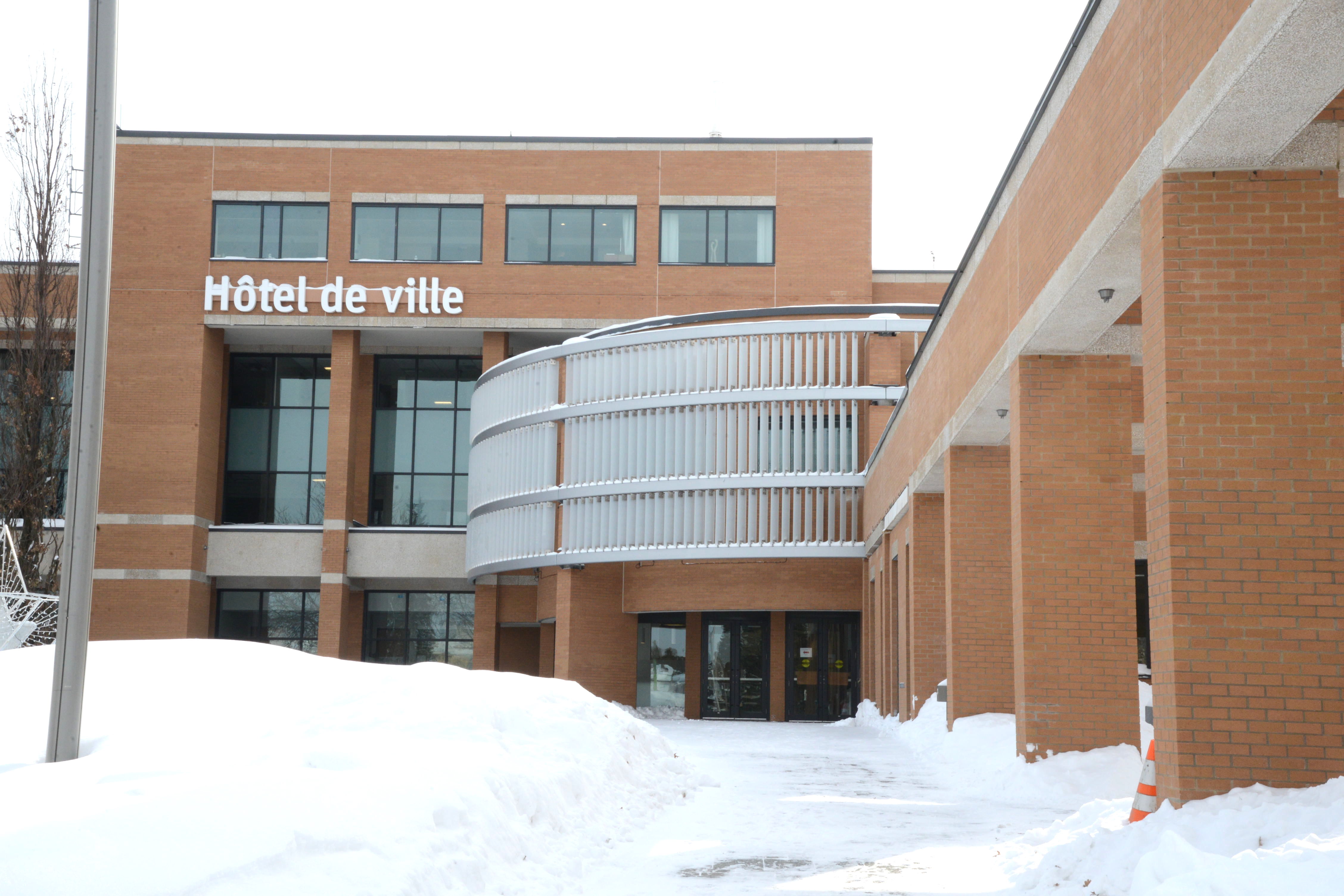 Une heure pour la terre: Brossard éteindra les lumières de l’hôtel de ville et des ateliers municipaux