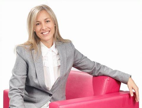 Journée internationale des droits des femmes: une première femme à la tête de Mercedes-Benz Rive-Sud