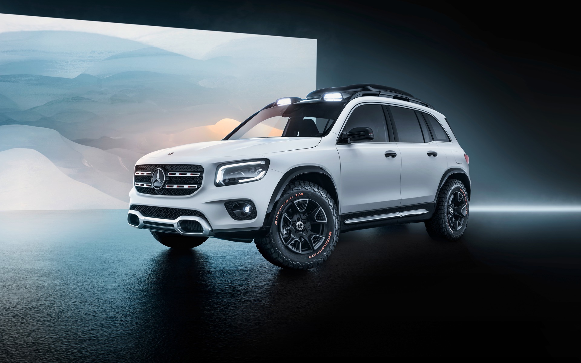 Le Mercedes-Benz GLB annonce un VUS compact robuste