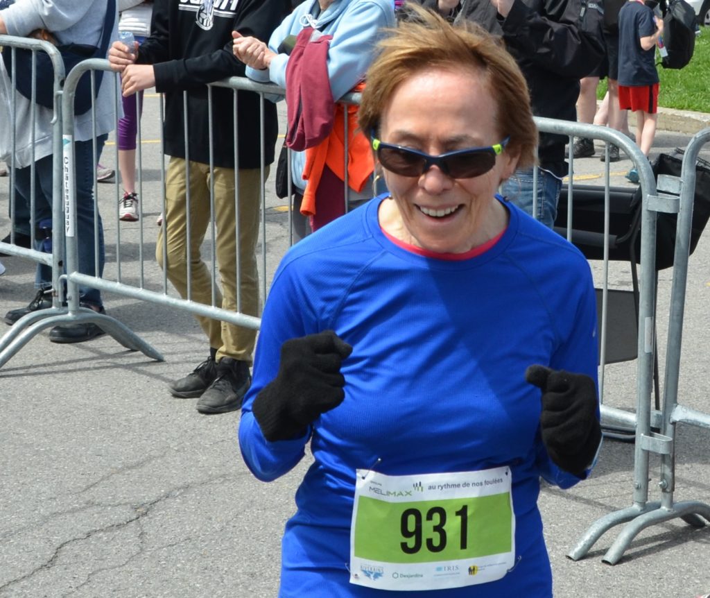 Une coureuse de 85 ans bat un record canadien