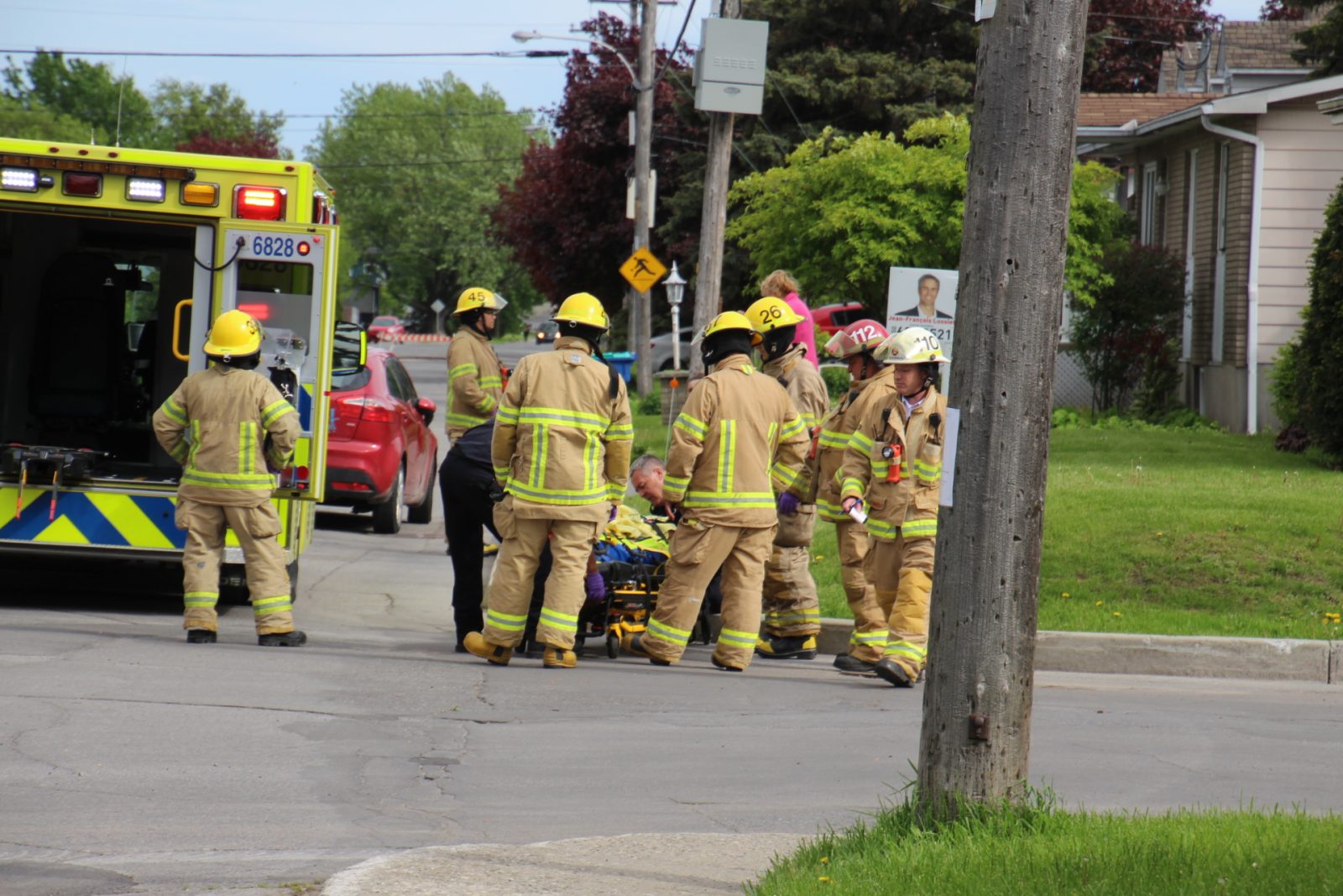 Un garçon heurté par une voiture