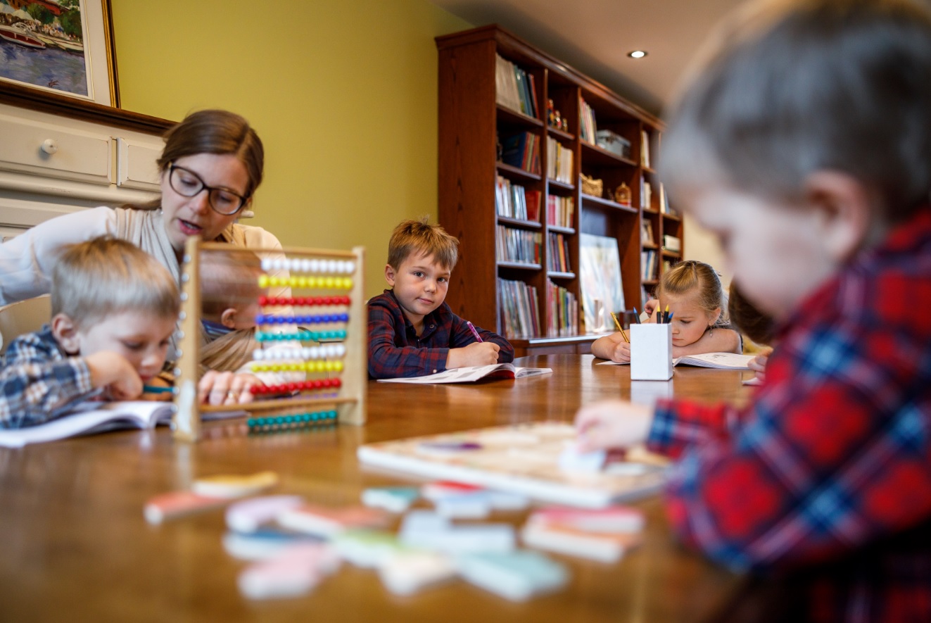 Enseignement à la maison: un sursis «qui ne change rien pour les familles»