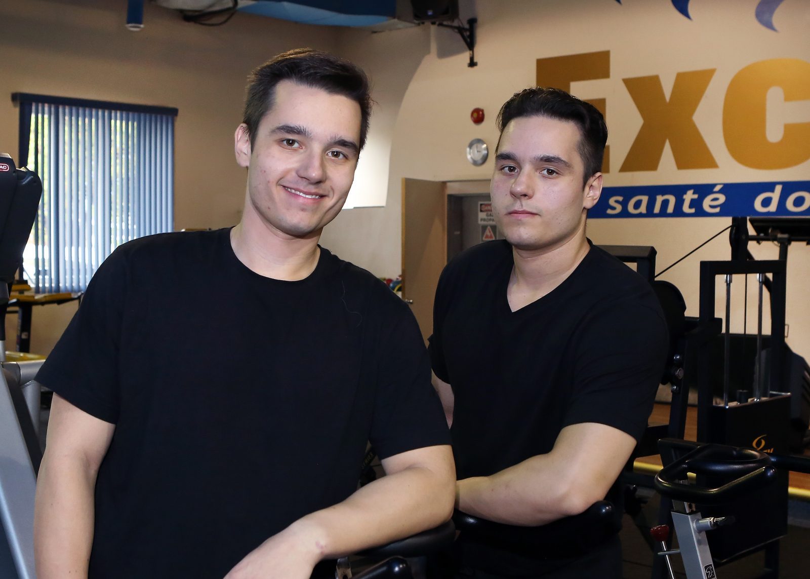 Des jumeaux ont perdu un total de 250 livres en 4 mois