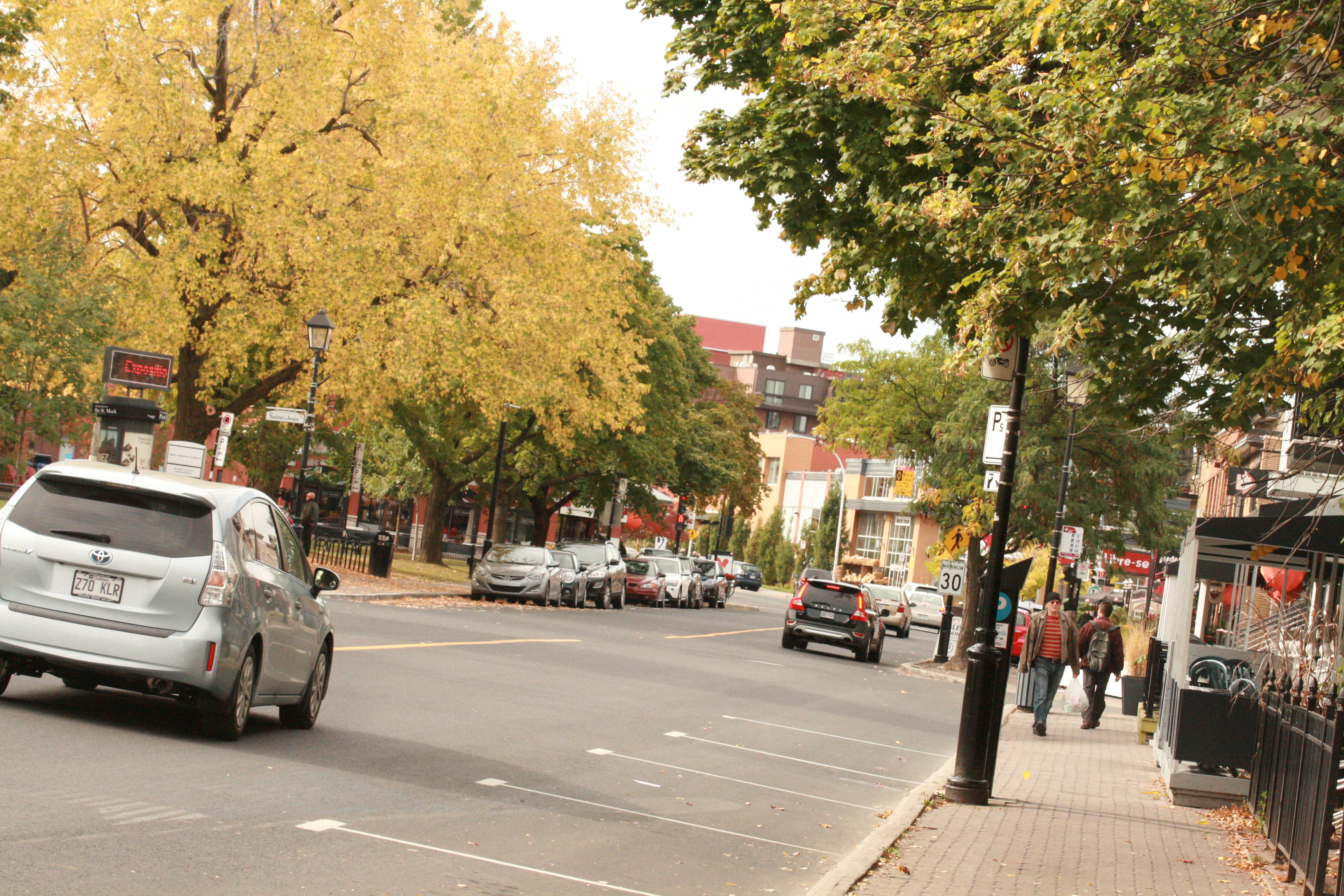 La rue Saint-Charles 100% piétonne n’était pas une option pour les commerçants