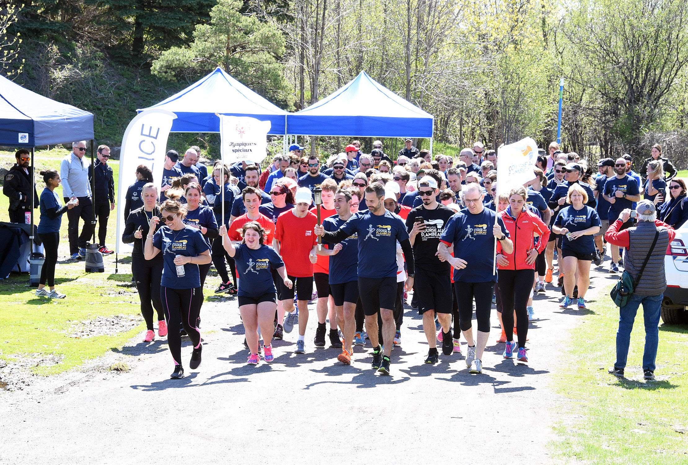 Vente d’articles promotionnels au profit des Olympiques spéciaux