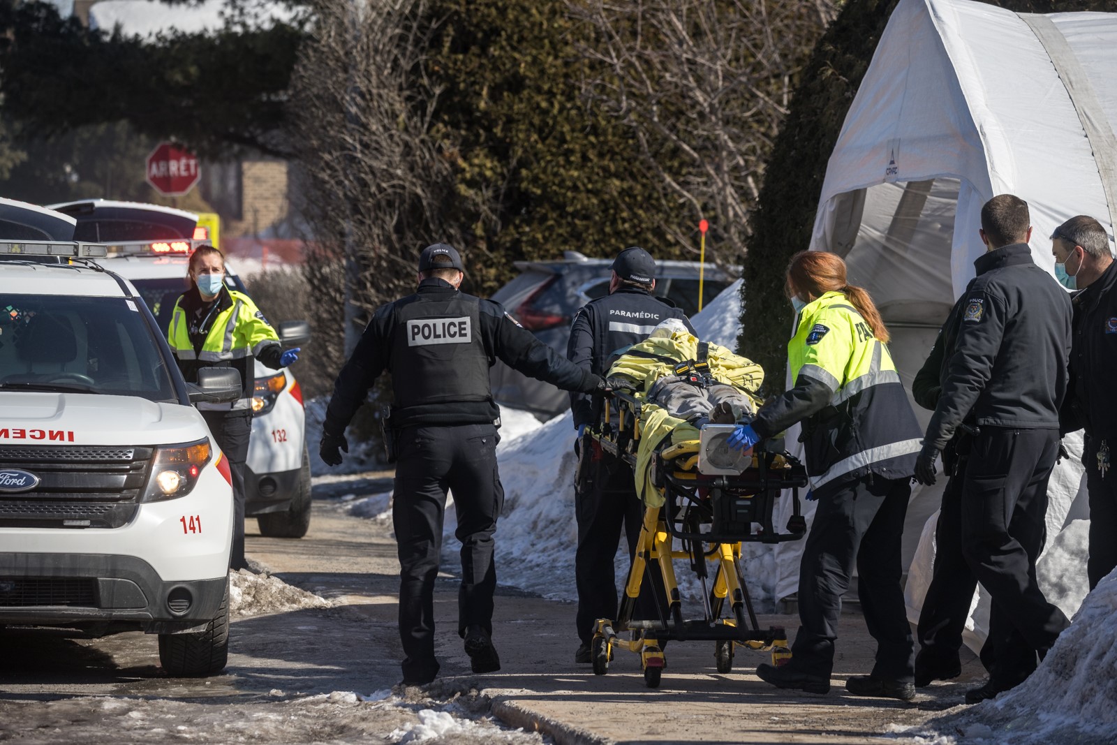 Trois personnes blessées dans un incendie