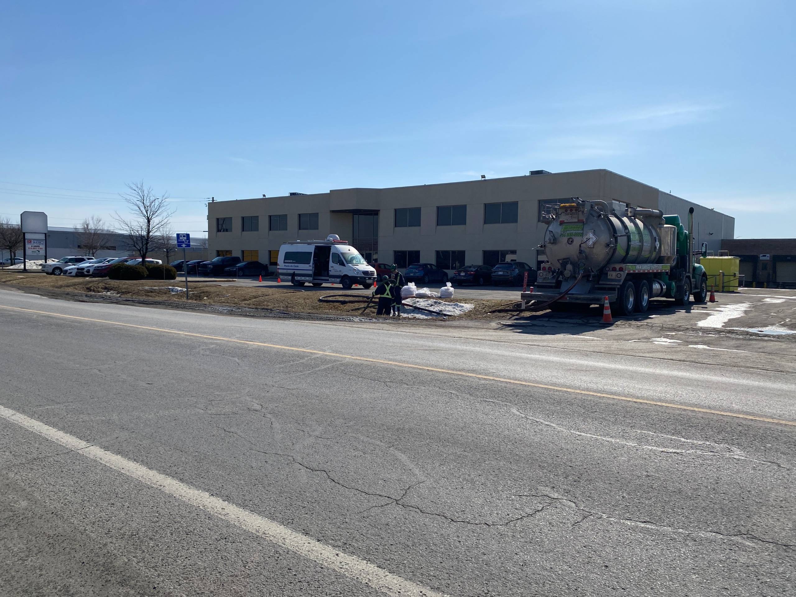 Comment contrôler vos AirPods avec ces commandes vocales Siri