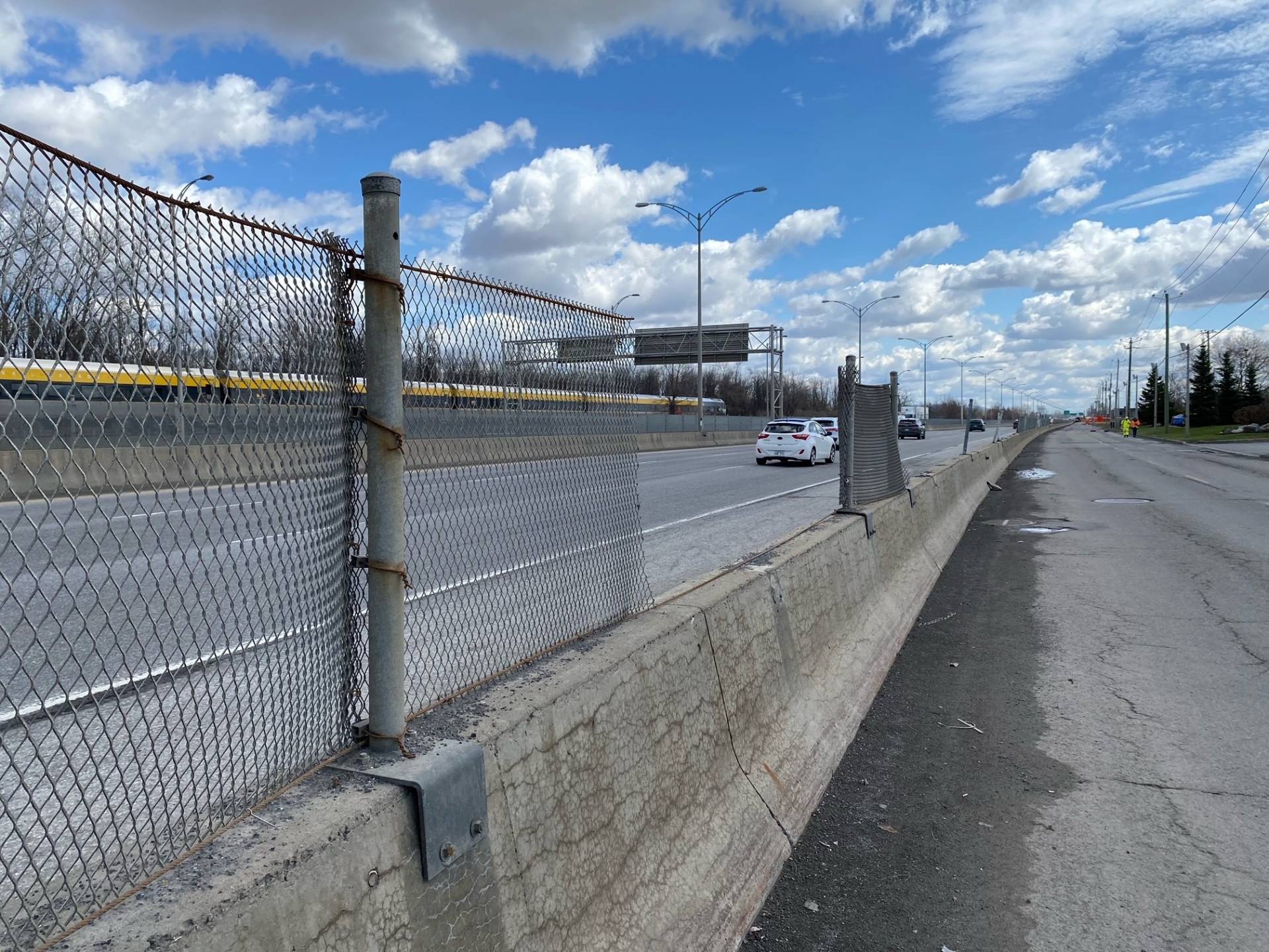 Comment transformer nos stores horizontaux en stores intelligents