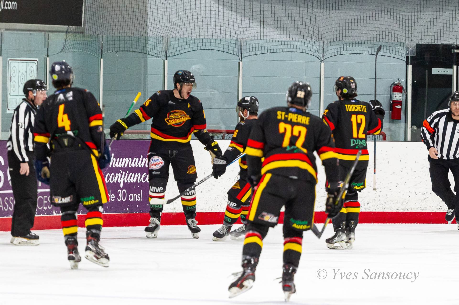 Des artistes de cœur brandissent la couleur contre la douleur