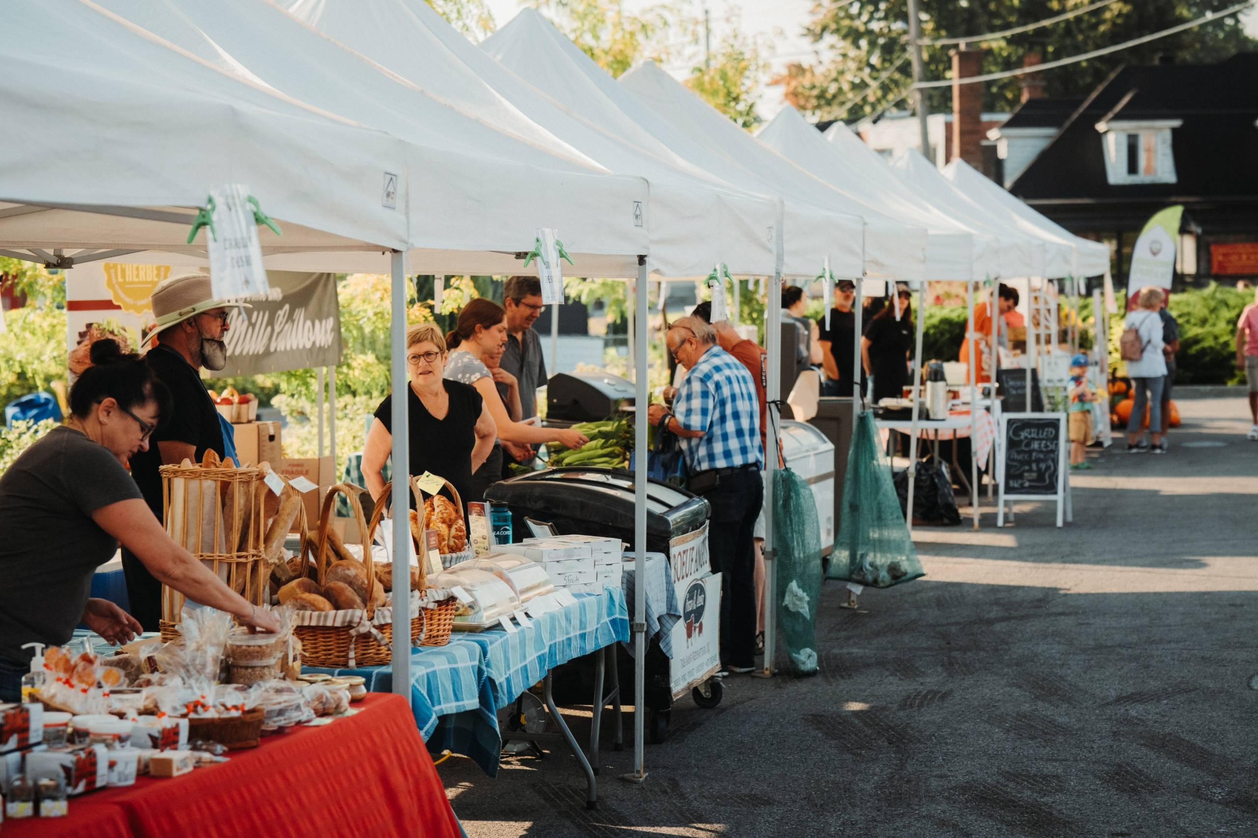 Débat public à Longueuil entre trois candidats de Québec solidaire