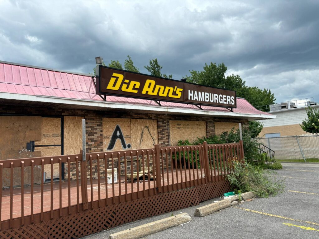 Dic Ann's resto