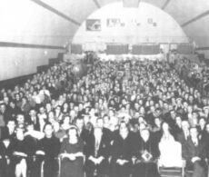 15 décembre 1950 : ouverture du théâtre VOX à Ville Jacques-Cartier