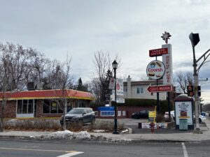 Longueuil : le Coorsh Drive-In n’est plus, mais l’enseigne survivra