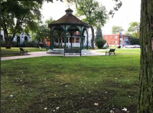 Consommation d’alcool et pratique du jeu : Longueuil modernise ses règlements