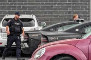 Une chaise des générations remise à Longueuil