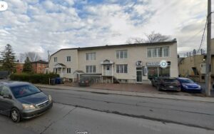 Pénurie de logements  : évincée pour faire place à un Airbnb ?