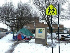 Itinérance : Longueuil sollicite 1,3 M$ pour un projet de minimaisons