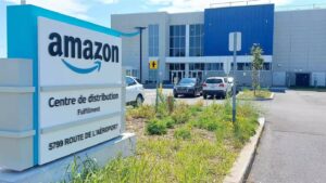 Fermeture d&rsquo;Amazon : Denis Trudel invite à acheter local