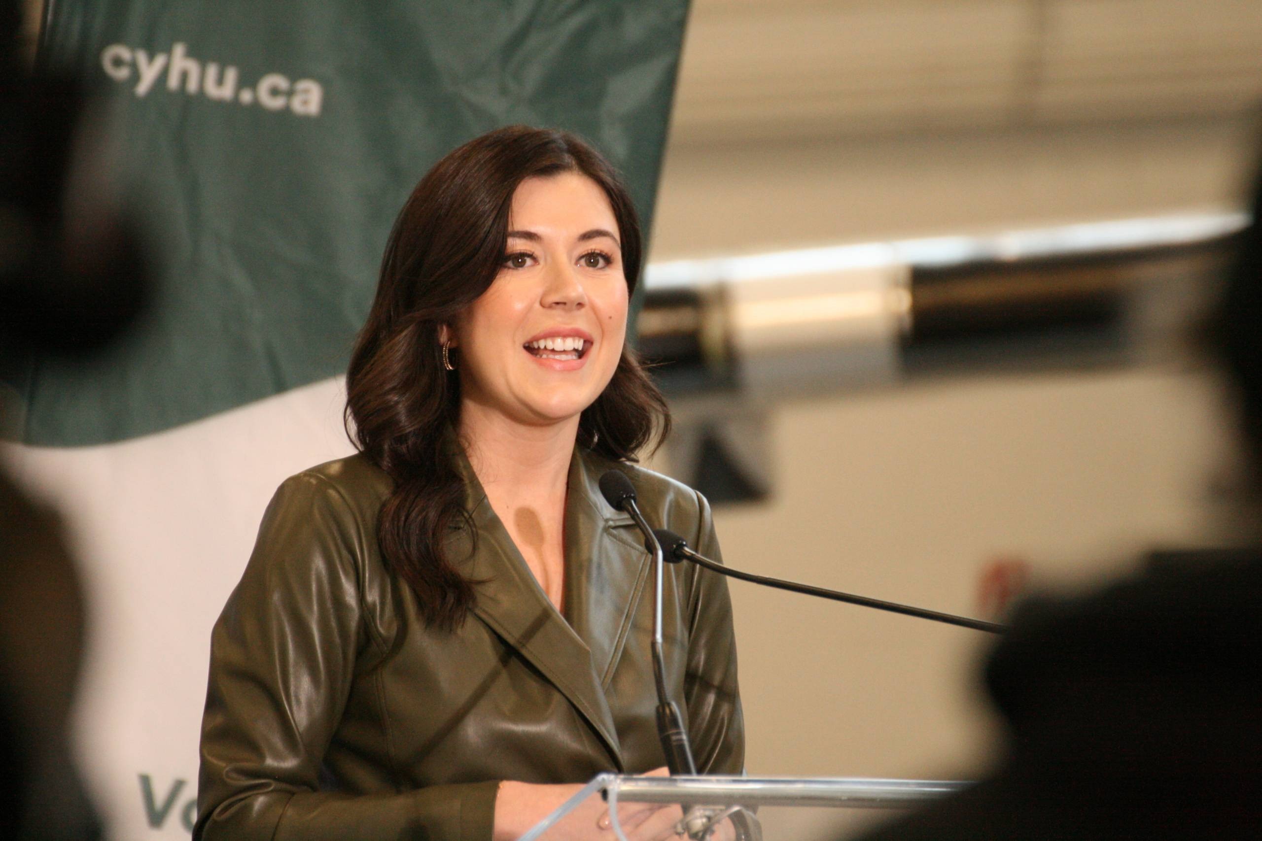 OPINION. Mme Fournier, appuyer l’expansion de l’aéroport de Saint Hubert, c’est renier vos engagements de 2021