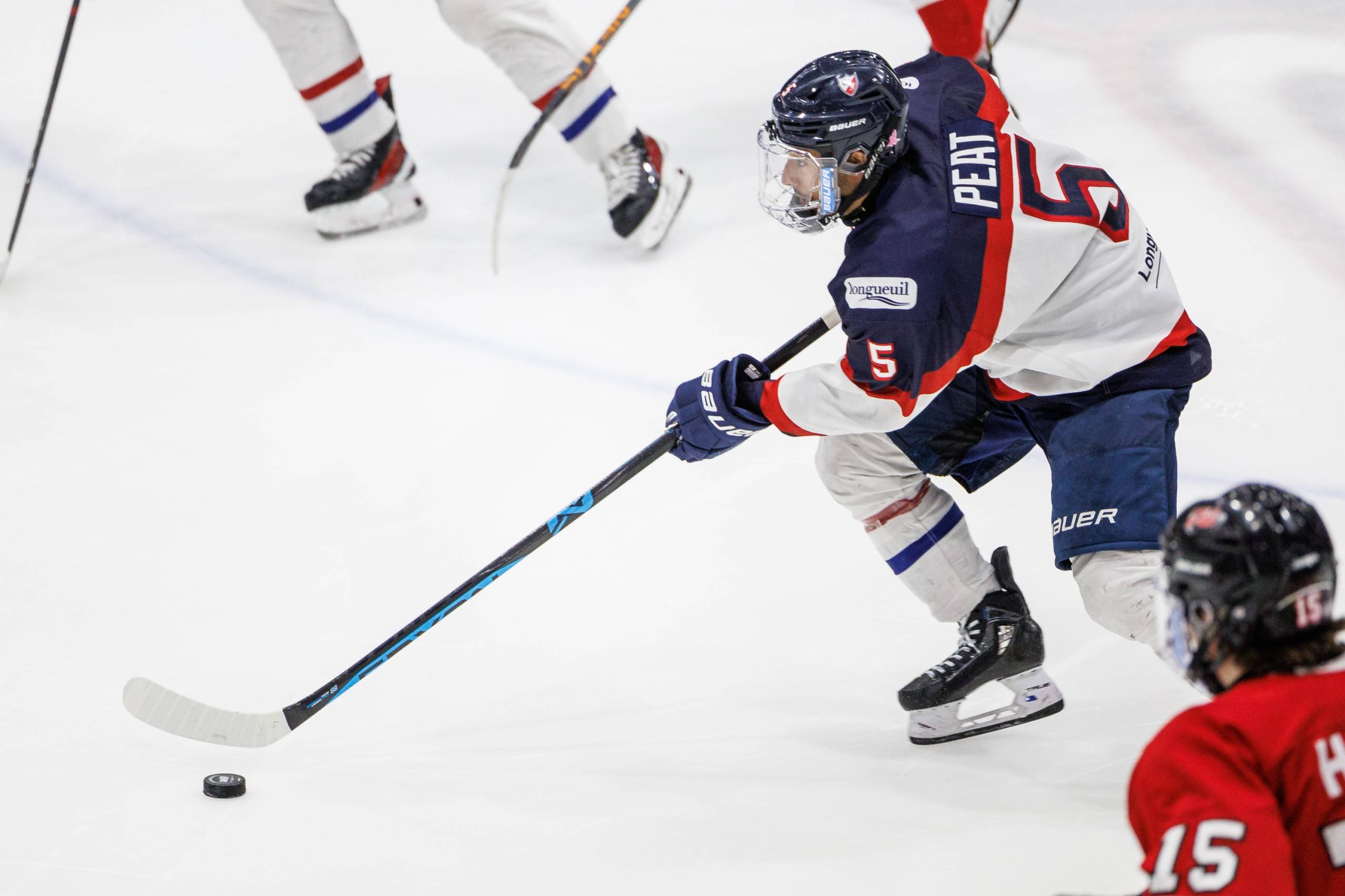 Fort d’une séquence de 16 victoires, le Collège Français amorce ses séries vendredi